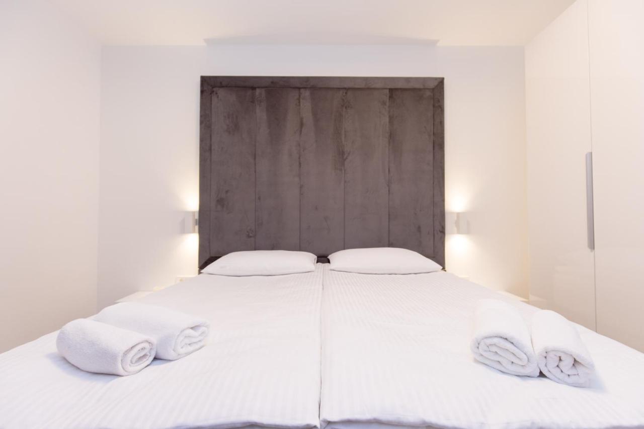 Apartmani I Sobe Pejacevic Osijek Ngoại thất bức ảnh