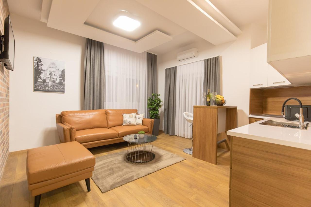 Apartmani I Sobe Pejacevic Osijek Ngoại thất bức ảnh